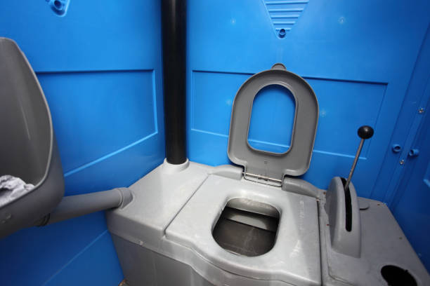 Portable Toilet Options We Offer in Ravenel, SC
